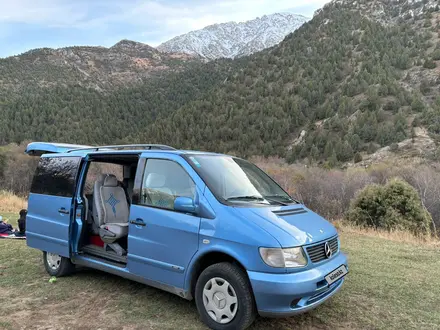 Mercedes-Benz Vito 1997 года за 5 000 000 тг. в Астана