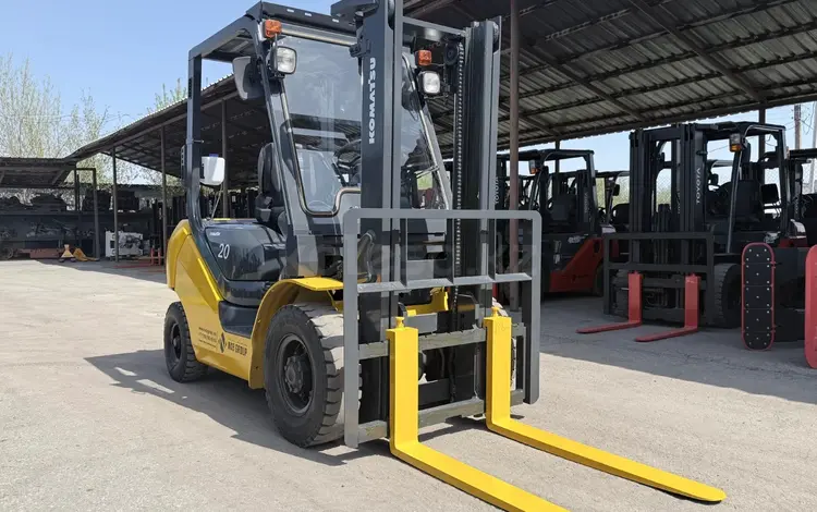 Komatsu  Вилочный погрузчик KOMATSU FG20T-21 2015 года за 6 500 000 тг. в Алматы