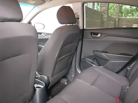Hyundai Accent 2019 года за 5 690 000 тг. в Алматы – фото 13