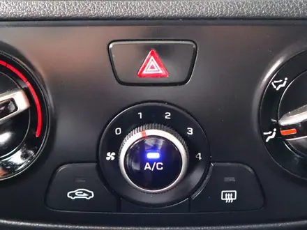 Hyundai Accent 2019 года за 5 690 000 тг. в Алматы – фото 16