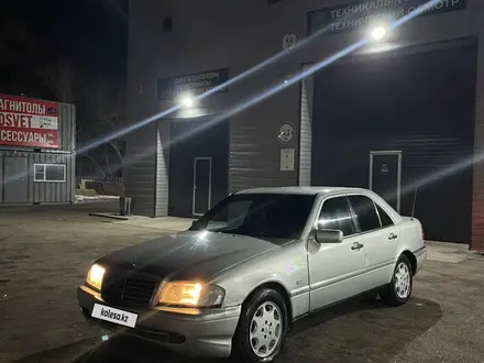 Mercedes-Benz C 280 1996 года за 1 700 000 тг. в Астана – фото 4