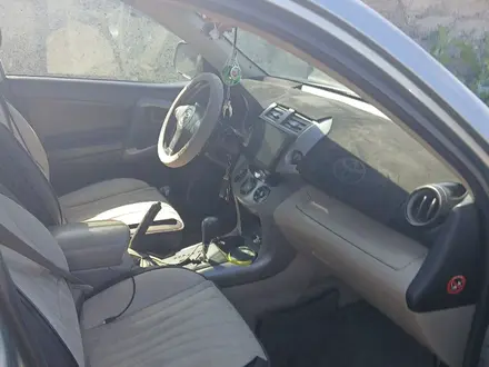 Toyota RAV4 2006 года за 6 000 000 тг. в Актобе – фото 7