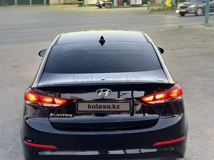 Hyundai Elantra 2018 года за 6 150 000 тг. в Кызылорда – фото 3