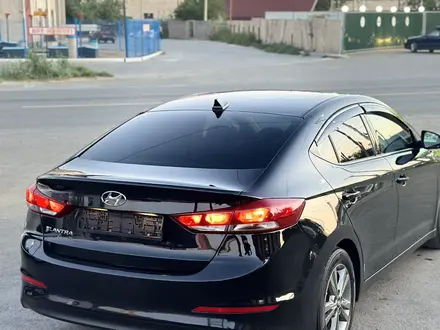 Hyundai Elantra 2018 года за 6 150 000 тг. в Кызылорда – фото 4