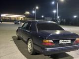 Mercedes-Benz E 220 1990 года за 1 550 000 тг. в Талдыкорган – фото 3