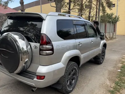 Toyota Land Cruiser Prado 2006 года за 7 007 000 тг. в Алматы – фото 4