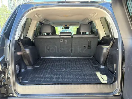 Toyota Land Cruiser Prado Luxe 2021 года за 32 800 000 тг. в Астана – фото 10