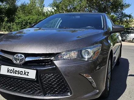 Toyota Camry 2016 года за 8 900 000 тг. в Актау