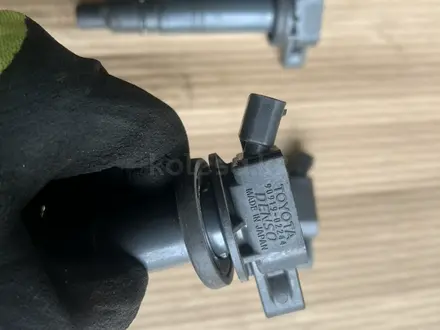 Катушка 2AZ тайота 2.4 оригинал за 10 000 тг. в Караганда – фото 3