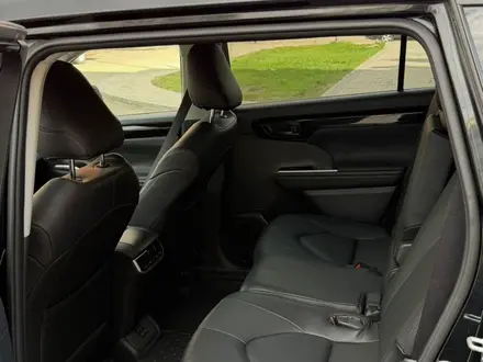 Toyota Highlander 2023 года за 19 300 000 тг. в Астана – фото 9