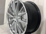 Диски высокого качества R19 8, 5J ET30 5x120 72.6 HYPER SILVER за 400 000 тг. в Алматы – фото 3