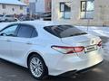 Toyota Camry 2020 года за 14 300 000 тг. в Алматы – фото 5