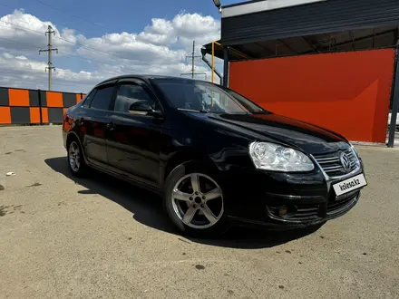 Volkswagen Jetta 2008 года за 3 600 000 тг. в Уральск – фото 3