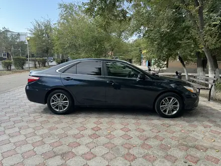 Toyota Camry 2015 года за 8 500 000 тг. в Алматы – фото 2