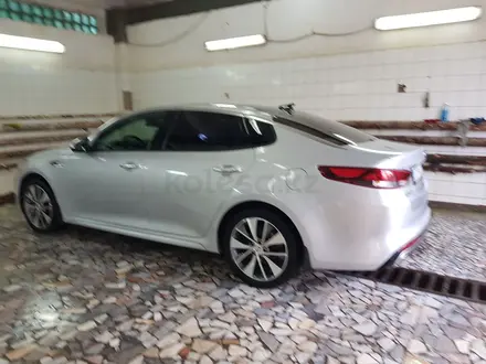 Kia Optima 2018 года за 11 800 000 тг. в Уральск – фото 10