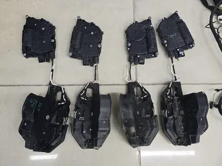 Bmw F10 замок за 240 000 тг. в Шымкент – фото 4