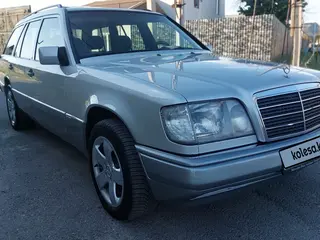 Mercedes-Benz E 280