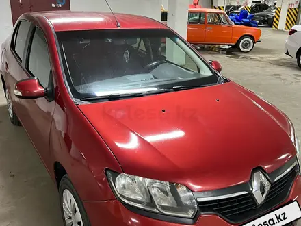 Renault Logan 2015 года за 2 800 000 тг. в Астана – фото 2