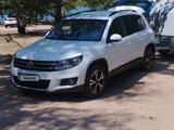 Volkswagen Tiguan 2015 года за 7 200 000 тг. в Кокшетау – фото 2