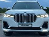 BMW X7 2021 года за 58 000 000 тг. в Уральск – фото 4