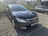 Toyota Camry 2012 года за 8 000 000 тг. в Атырау