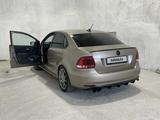 Volkswagen Polo 2017 годаүшін5 500 000 тг. в Караганда – фото 5
