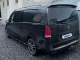 Mercedes-Benz Vito 2022 года за 17 500 000 тг. в Актобе – фото 2