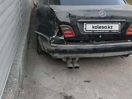 Mercedes-Benz E 280 1998 года за 2 500 000 тг. в Тараз – фото 7