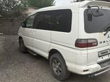 Mitsubishi Delica 1995 годаүшін5 000 000 тг. в Алматы – фото 2