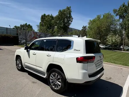 Toyota Land Cruiser 2022 года за 45 000 000 тг. в Алматы – фото 13