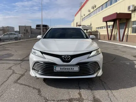 Toyota Camry 2019 года за 14 700 000 тг. в Караганда – фото 4