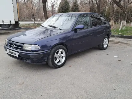 Opel Astra 1995 года за 1 100 000 тг. в Шымкент – фото 15