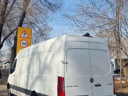 Mercedes-Benz  Sprinter 2022 года за 38 000 000 тг. в Алматы – фото 3