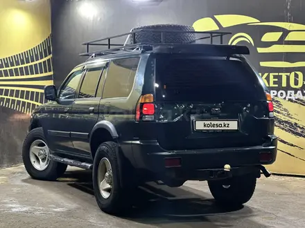 Mitsubishi Montero Sport 2000 года за 3 890 000 тг. в Актобе – фото 4