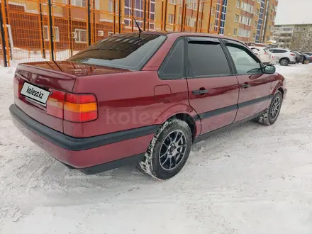 Volkswagen Passat 1995 года за 1 800 000 тг. в Астана – фото 6