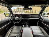 Jeep Wrangler 2024 года за 33 900 000 тг. в Астана – фото 5