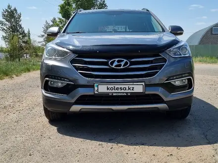 Hyundai Santa Fe 2015 года за 11 680 000 тг. в Павлодар