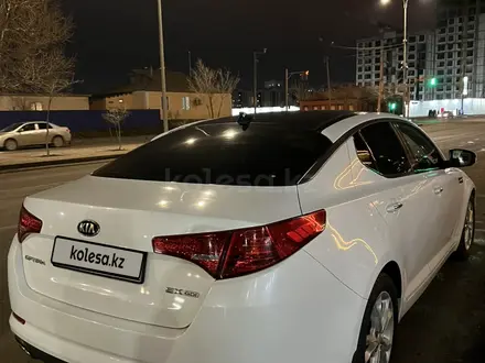 Kia Optima 2013 года за 6 000 000 тг. в Атырау – фото 3