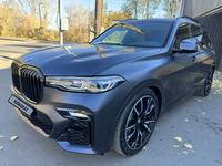 BMW X7 2021 года за 45 000 000 тг. в Караганда