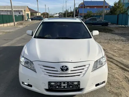 Toyota Camry 2006 года за 4 900 000 тг. в Атырау – фото 2