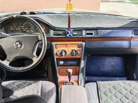 Mercedes-Benz E 230 1993 года за 1 650 000 тг. в Шымкент – фото 8