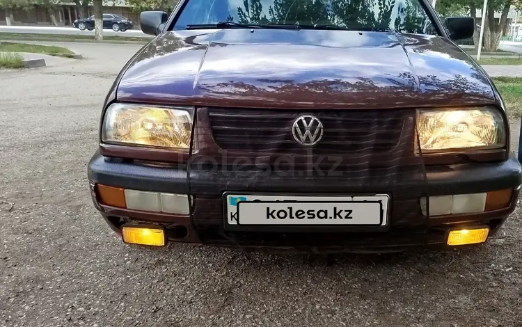 Volkswagen Vento 1993 годаүшін1 250 000 тг. в Экибастуз