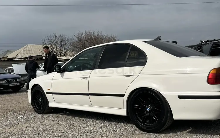 BMW 525 1997 года за 3 500 000 тг. в Шымкент