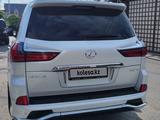 Lexus LX 570 2018 года за 47 000 000 тг. в Алматы – фото 3