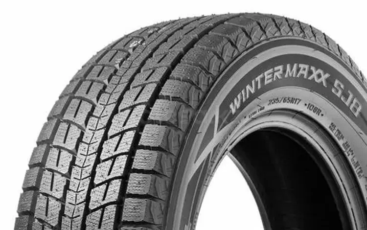 265/45R20 Dunlop Winter Maxx SJ8 108R за 300 000 тг. в Астана