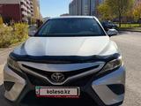 Toyota Camry 2019 года за 11 000 000 тг. в Астана