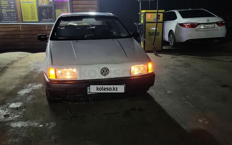 Volkswagen Passat 1991 годаfor900 000 тг. в Алматы