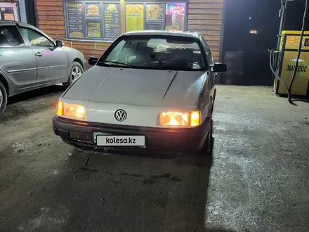 Volkswagen Passat 1991 года за 900 000 тг. в Алматы – фото 2