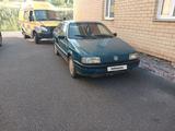 Volkswagen Passat 1992 годаүшін1 400 000 тг. в Степногорск