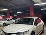 Toyota Camry 2020 года за 15 500 000 тг. в Астана